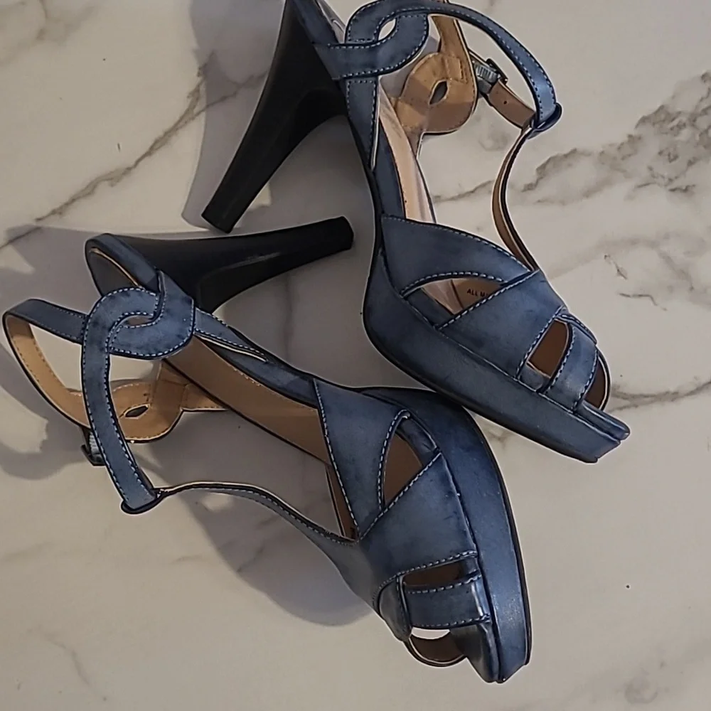 Crown Vintage Indigo Blue Open Toe Strappy Heel Sandals Wmn 7.5 Casual Summer